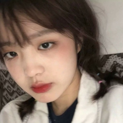 最酷的qq头像女生墨镜
