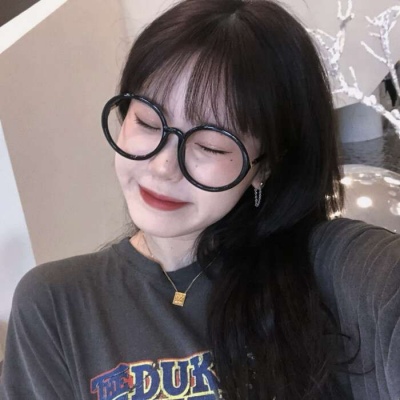 不漏头的头像女生头像