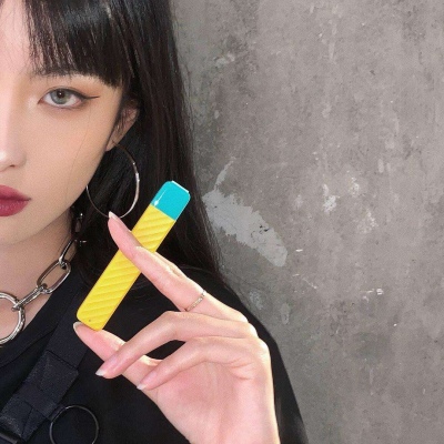 qq女生头像个性网情侣