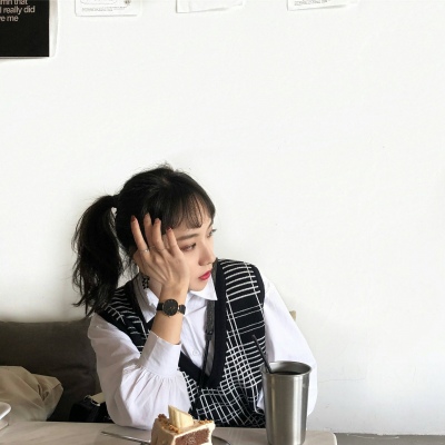 qq女生头像个性网情侣