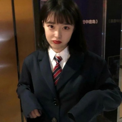 头像优雅气质女生头像