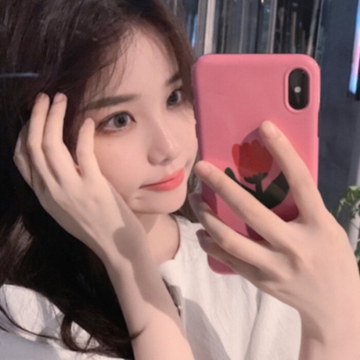 一张图两个人女生头像