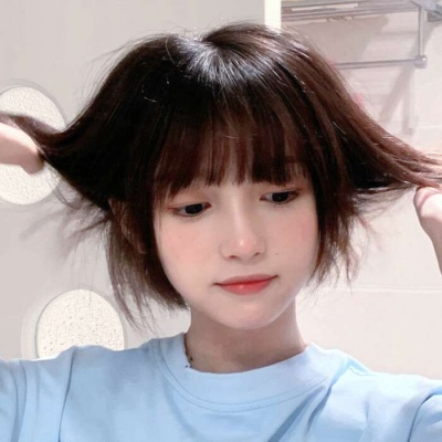 一张图两个人女生头像
