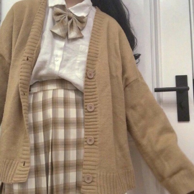 QQ女生头像穿校服闺蜜图片