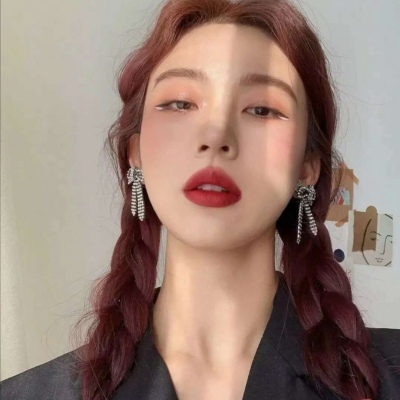 qq头像热门女生头像