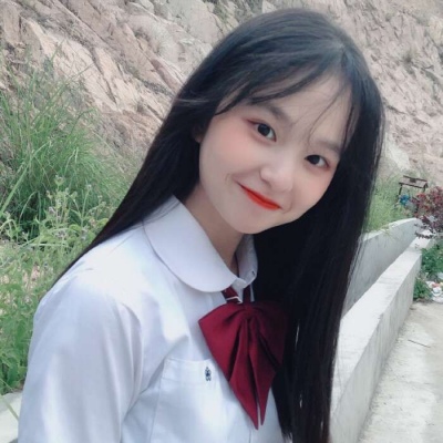qq头像女生长发背影头像图片
