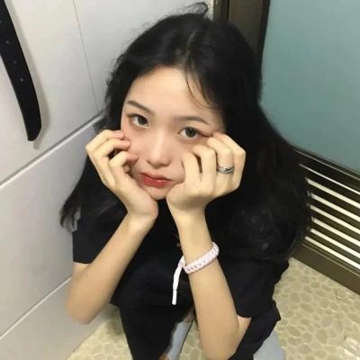 女生闺蜜动漫头像四人