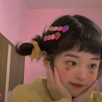 穿白色衣服的女生头像