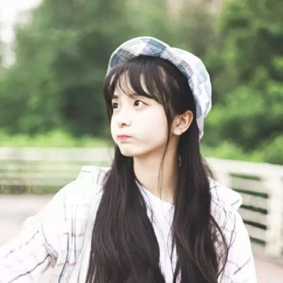 qq头像霸气短发女生