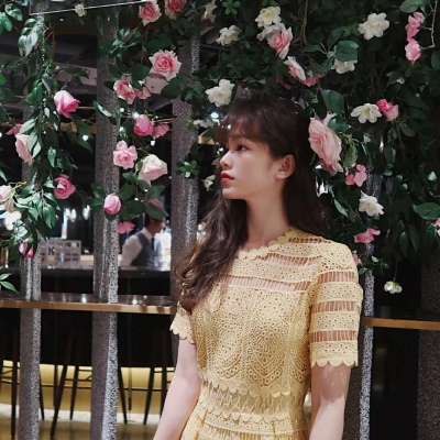 qq头像霸气短发女生