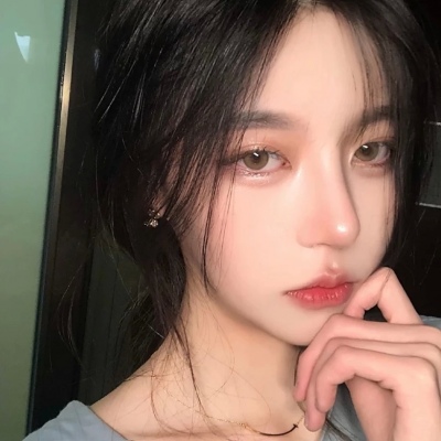 女生的qq头像背影霸气