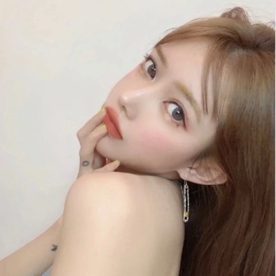女生的qq头像背影霸气