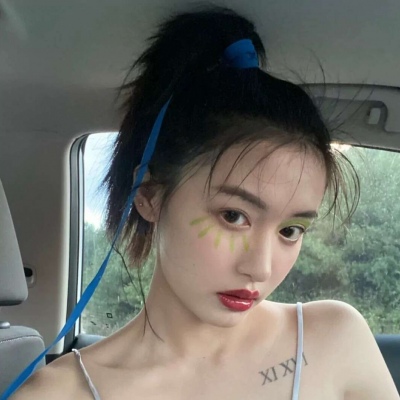 超拽头像女生霸气冷酷