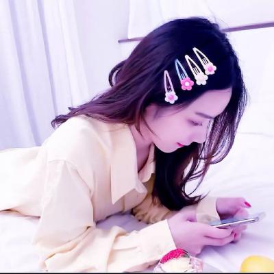 高清美女唯美好看头像图片真人，剩1%的电也要进来看看