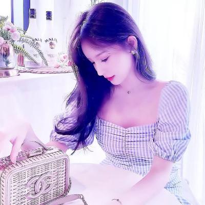 高清美女唯美好看头像图片真人，剩1%的电也要进来看看