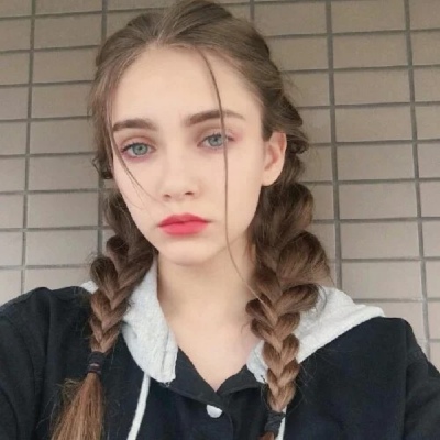 简约性冷淡风唯美好看头像，简约性冷淡风唯美好看头像女生图片图片