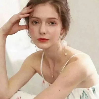简约性冷淡风唯美好看头像，简约性冷淡风唯美好看头像女生图片图片