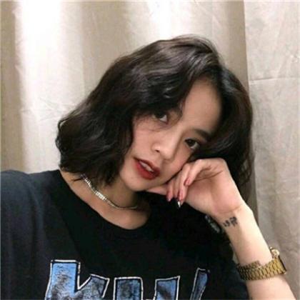 霸气唯美好看头像女生，高冷超拽有范冷酷冷漠的女人图片