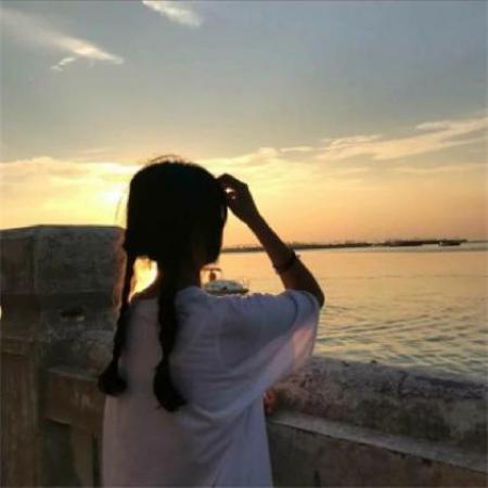 微信女生背影唯美好看头像高清意境唯美图片大全图片
