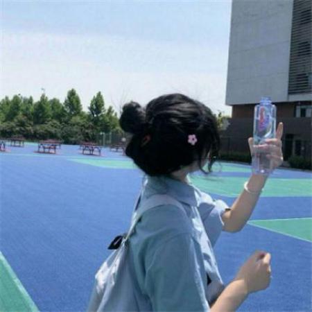 微信女生背影唯美好看头像高清意境唯美图片大全图片