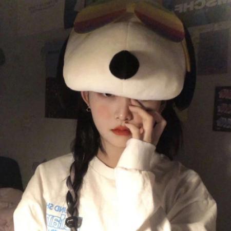 女生网图唯美好看头像，时尚又好看的美女图片