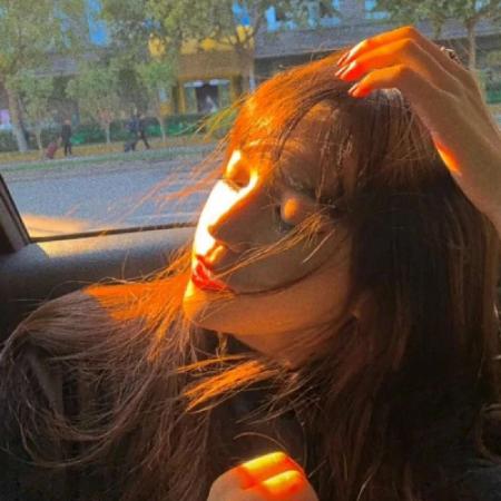 女生网图唯美好看头像，时尚又好看的美女图片