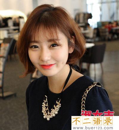 2022圆脸适合什么发型？清新气息十足发型图片