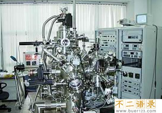 世界最大倍数的显微镜，可以观测原子核内部（10亿倍放大）图片