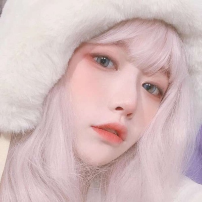高清好看的2021妩媚一点的女生头像图片