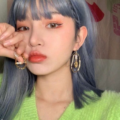 高清好看的2021妩媚一点的女生头像图片