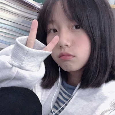 2021新版头像女生节头像真人图片