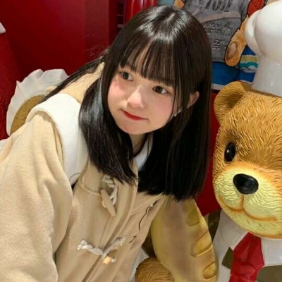2021三年级真人女生头像图片