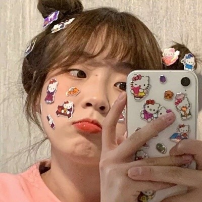 个性头像qq女生头像黑白带字伤感图片