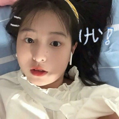 个性头像qq女生头像黑白带字伤感图片