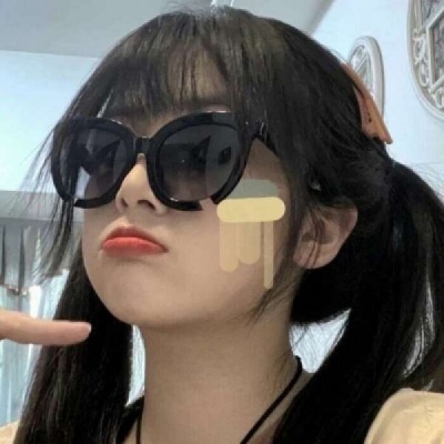 个性头像qq女生头像黑白带字伤感图片