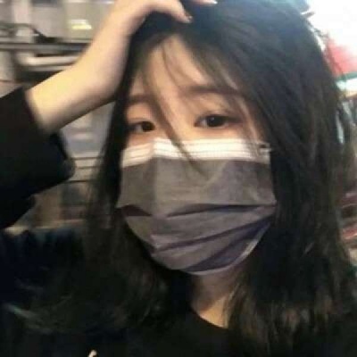 个性头像qq女生头像黑白带字伤感图片