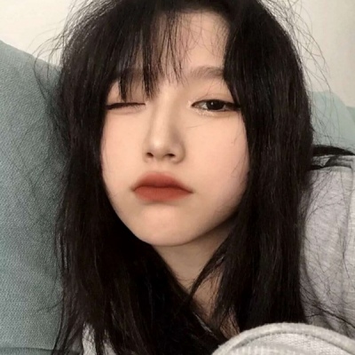 个性头像qq女生头像黑白带字伤感图片