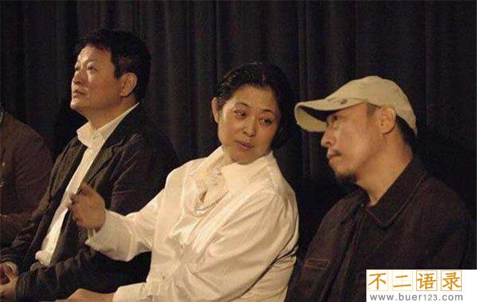 倪大红妻子倪炜图片 和倪萍是这样的关系图片