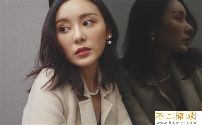 何佩瑜死守三点终破 何佩瑜三级图片