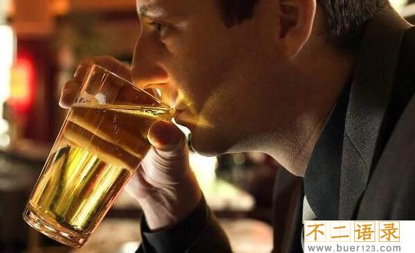 出汗解酒吗，大量出汗可解酒（毒素虽汗液排出体外）图片