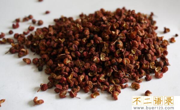 花椒籽做枕头的好处，气味刺鼻基本没好处（只会让人更加清醒）图片