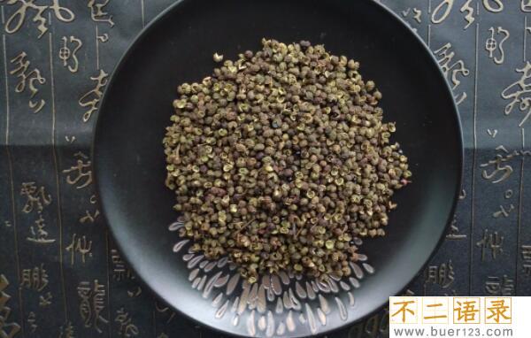 花椒籽做枕头的好处，气味刺鼻基本没好处（只会让人更加清醒）图片