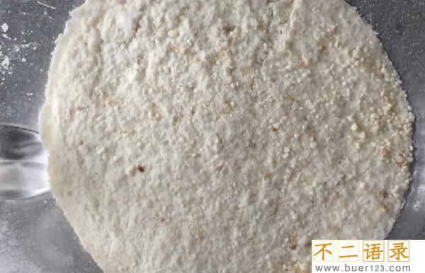 川贝粉的正确吃法，川贝炖雪梨（吃了有止咳化痰的作用）图片