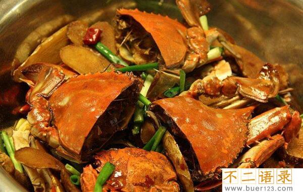青蟹的做法怎么做好吃 青蟹死了能吃吗（吃了易腹痛腹泻）图片