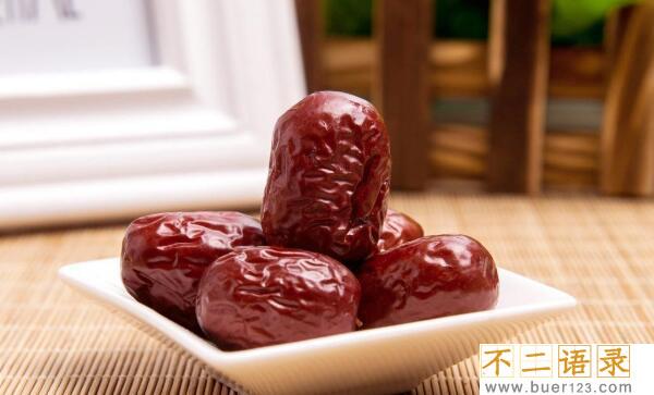 世界上最贵的枣：新疆红枣王，1800块一颗（纯属谣传）图片
