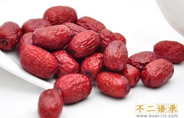 世界上最贵的枣：新疆红枣王，1800块一颗（纯属谣传）图片