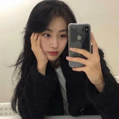 2021王俊凯qq头像带字女生图片