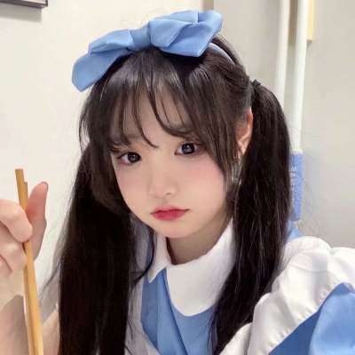 2021王俊凯qq头像带字女生图片