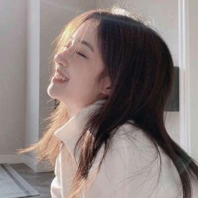 微信头像2021最新款学字大的人物图片头像女生图片