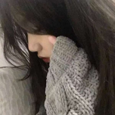 头像2021最火爆短发女生qq头像动漫图片